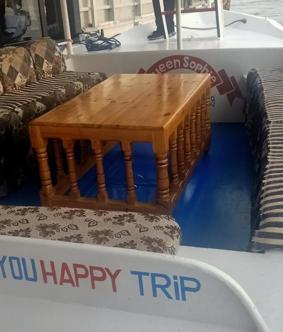 Botel Queen Sophie Luxor